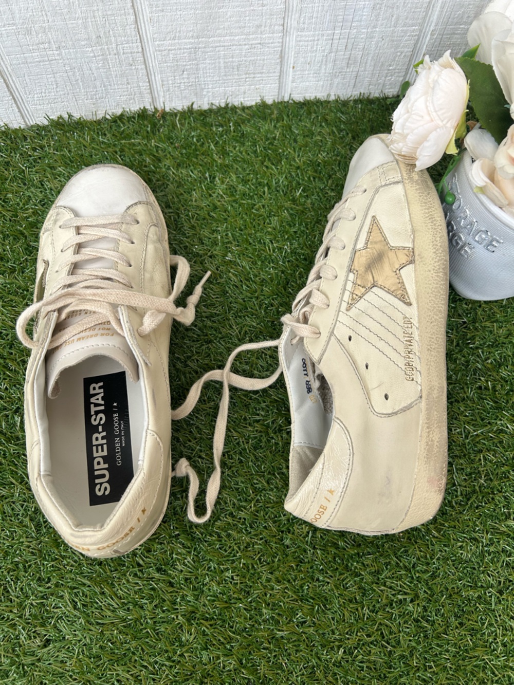 Golden Goose Super-Star Low Top Sneaker Women Nordstrom Exclusive
$660
Milk/Gold - Picture 11 of 17